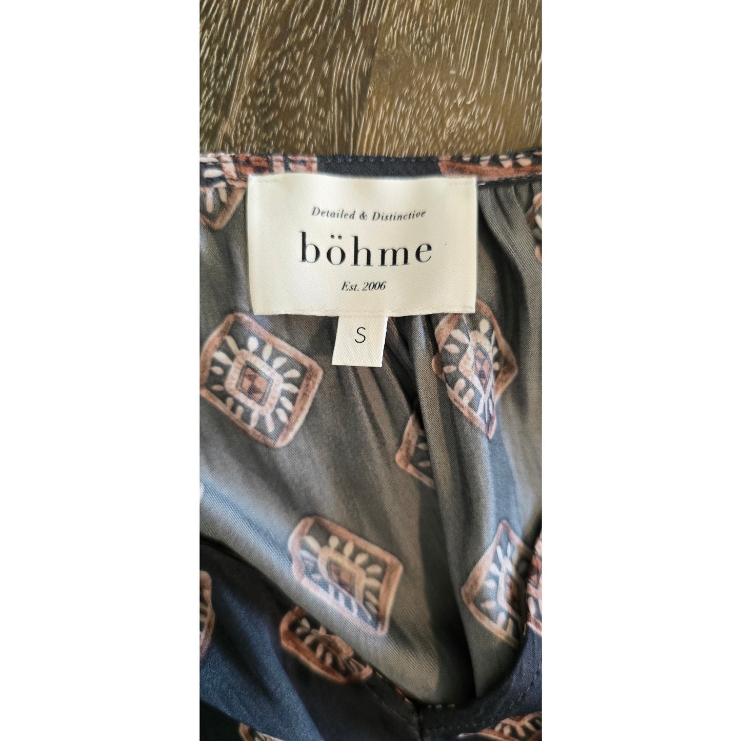bohme Flutter Sleeve Gray Diamond Print Tiered Midi Dress Sz Small (0946)