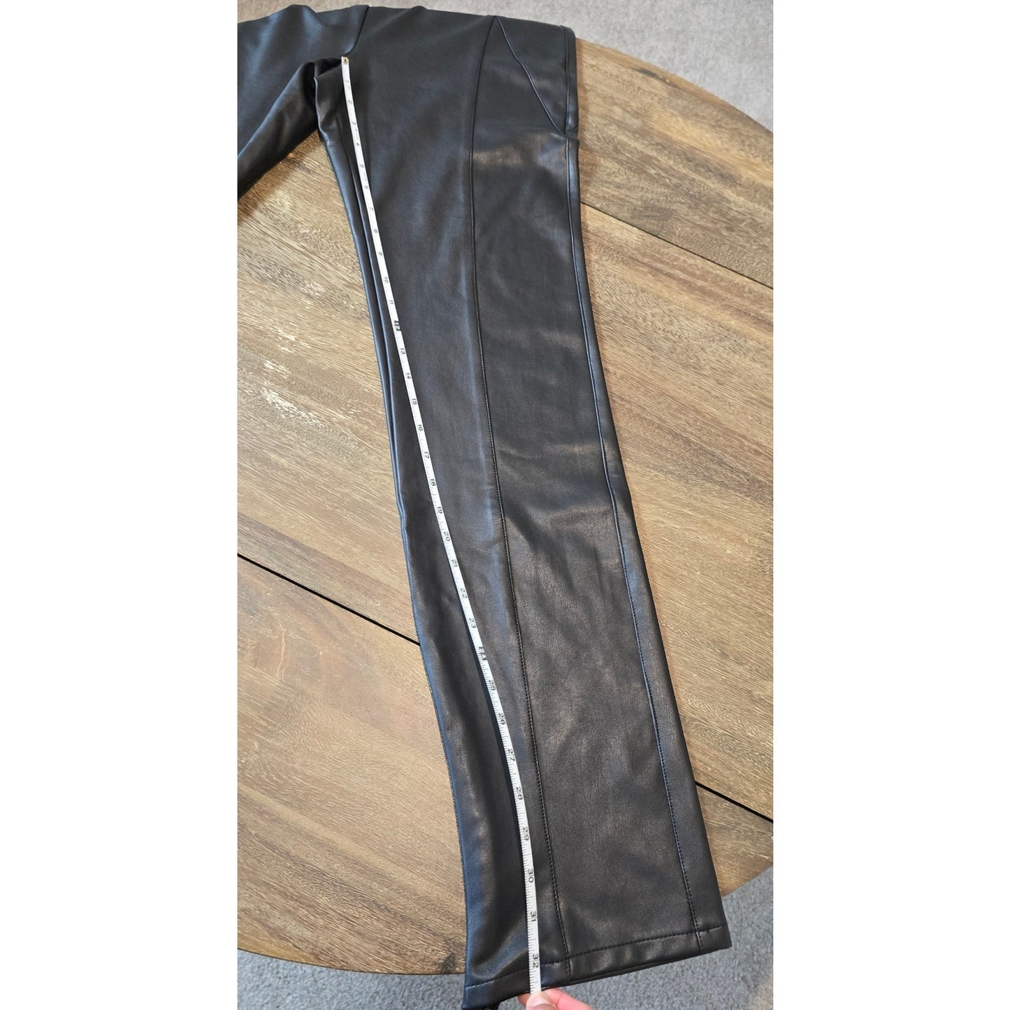 PILCRO Black Patent Leather Straight Long Pants Elastic Waists Sz 28 (766)