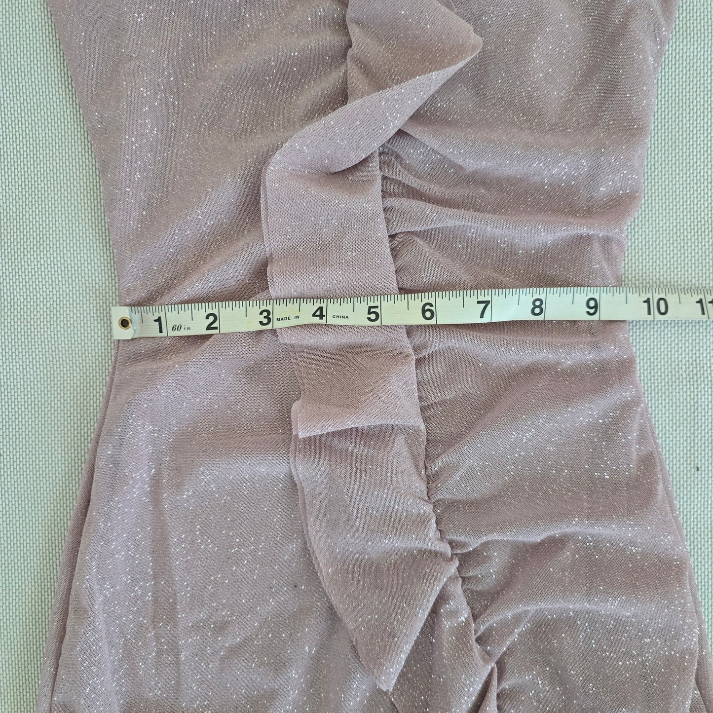 Windsor Mauve Sparkly Glitter Ruffle Sleeveless Fitted Mini Dress Sz Small (763)
