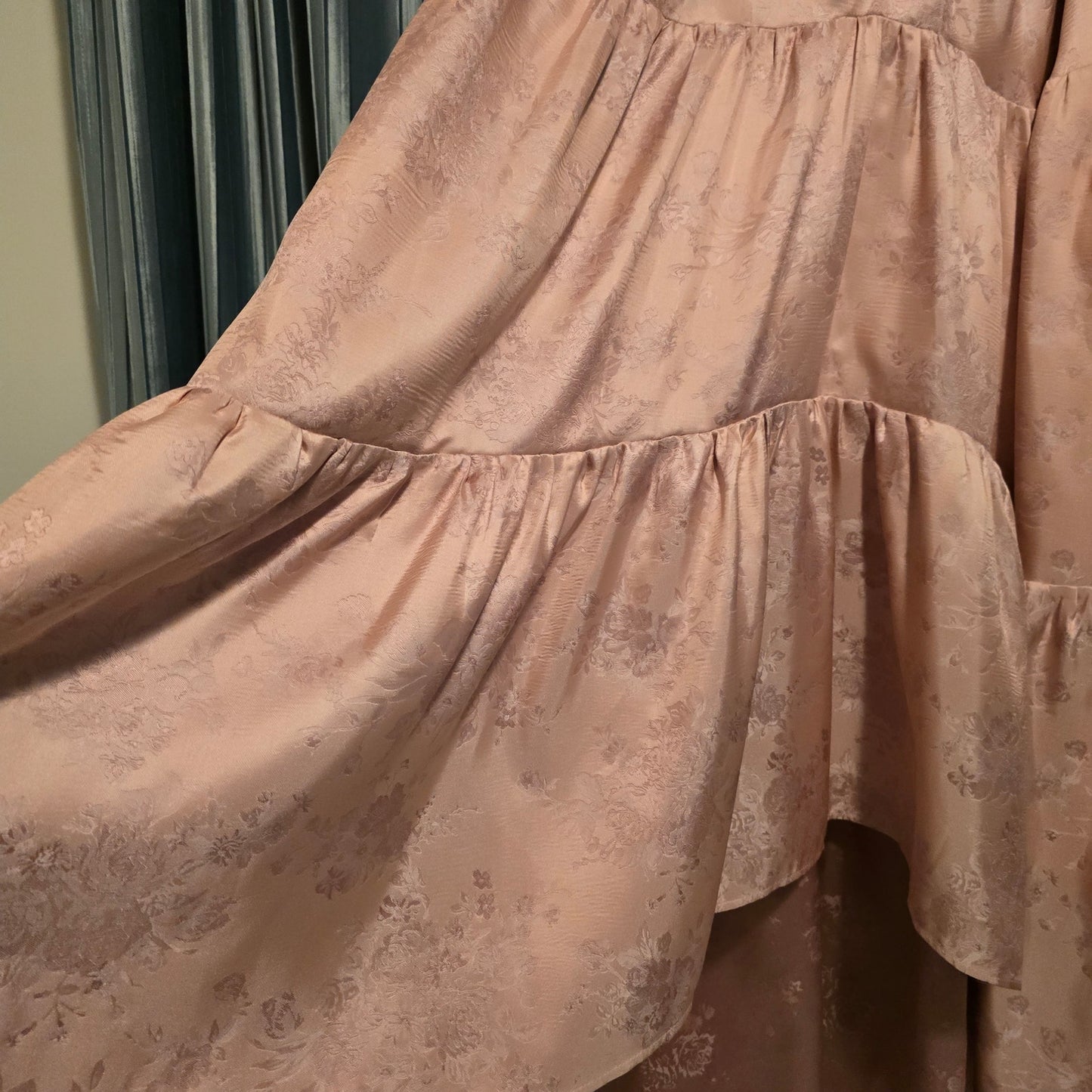 V. Chapman The Emma Dress in Light Pink Windsor Brocade Sz 8
