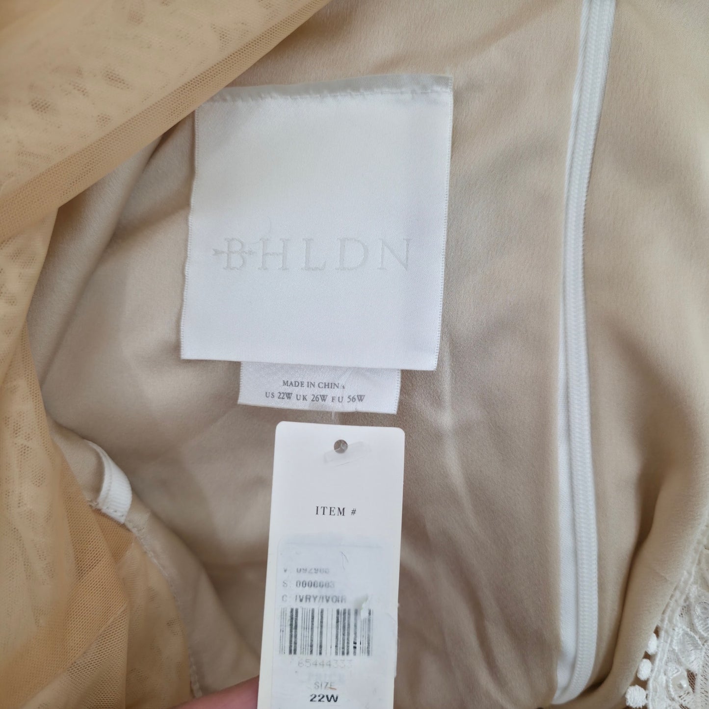 BHLDN Rish Haleh Flutter-Sleeve Lace V-Neck Fit & Flare Wedding Gown 22W NWT