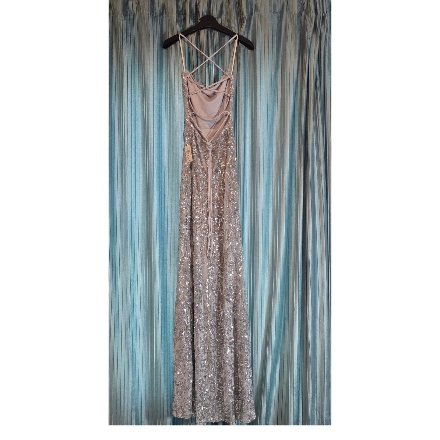 Windsor Silver Kinsley Formal Sequin Mermaid Maxi Dress Sz S