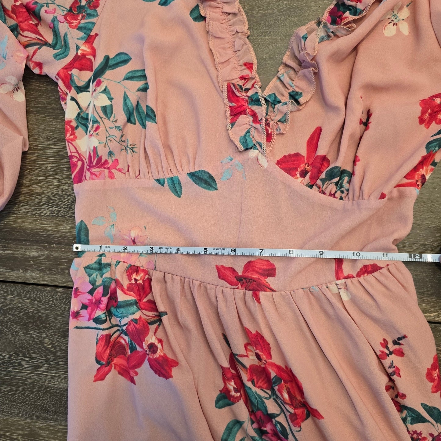 VICI Pink Floral Print Long Sleeve Ruffle & backless Maxi Dress Sz Medium