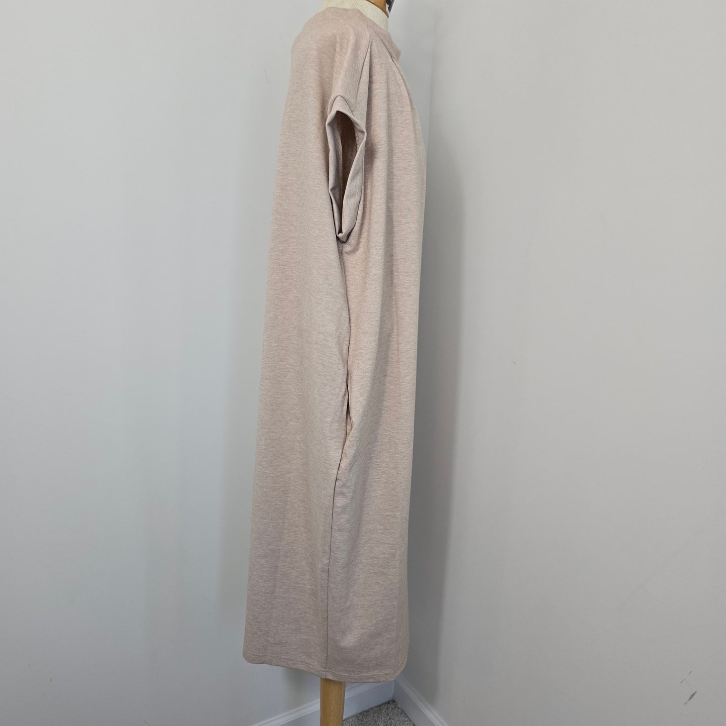 Alika Kruss Sand Loose Fitting Jersey Boat Neckline Midi Dress Sz 18W (673)