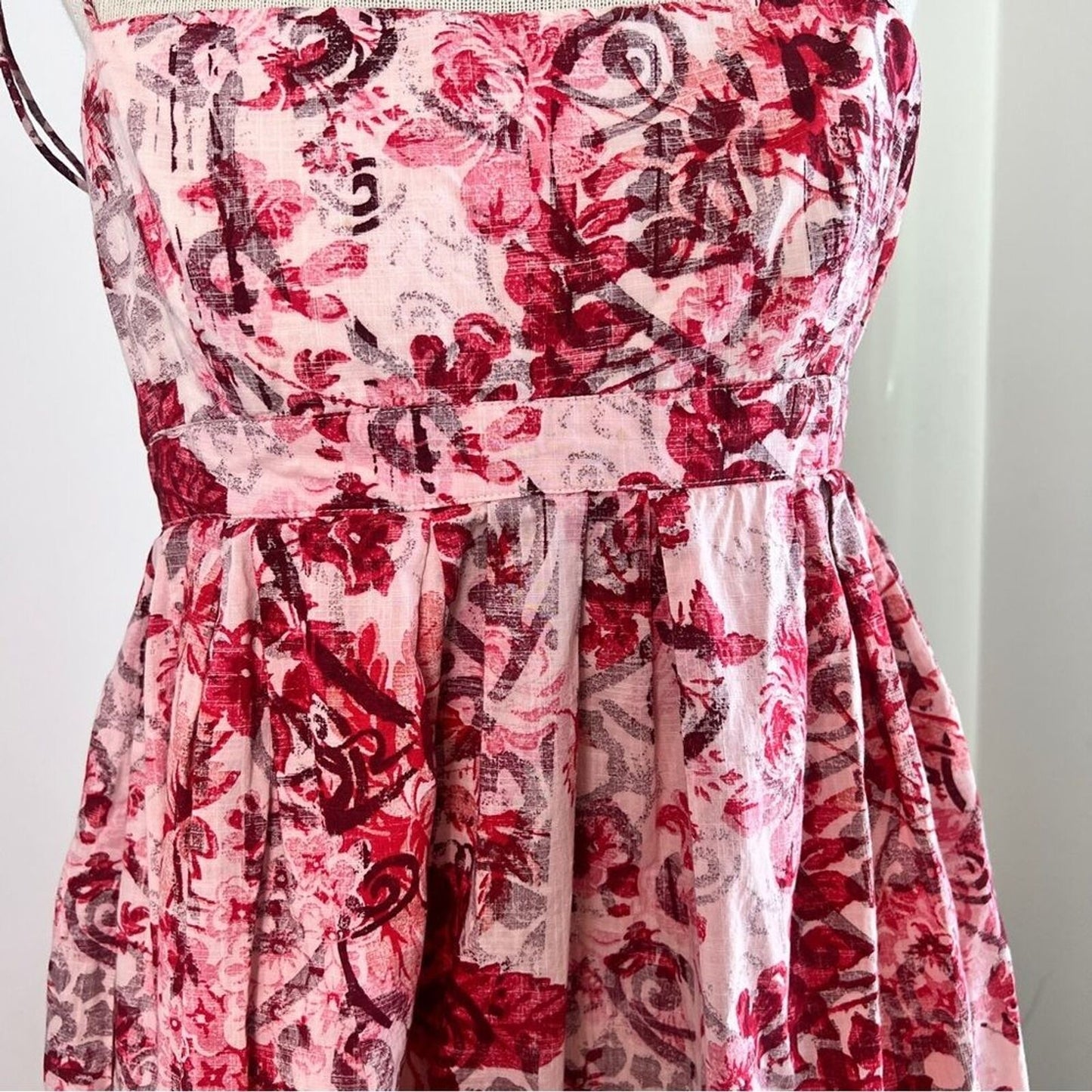 Gap Sz 8 Pink Red Waist-Defined Floral Cotton Smocked Midi Cami Dress (541)