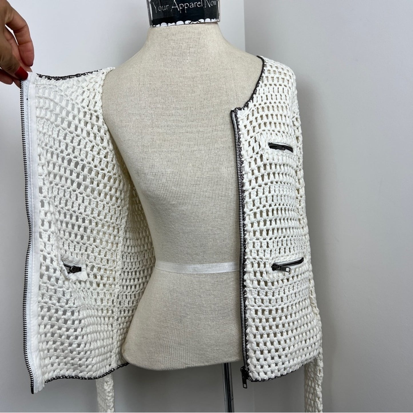Suncoo Ivory Long Sleeve Zip Up Knit Sweater Cardigan Size T1= Small (328)