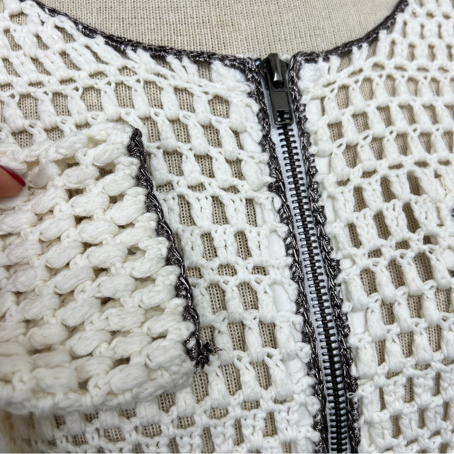 Suncoo Ivory Long Sleeve Zip Up Knit Sweater Cardigan Size T1= Small (328)