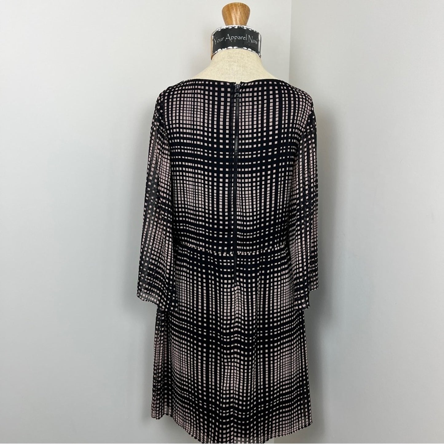 Alice + Olivia Tartan Plaid Print Long Sleeves Shift Mini Dress Size S (231)