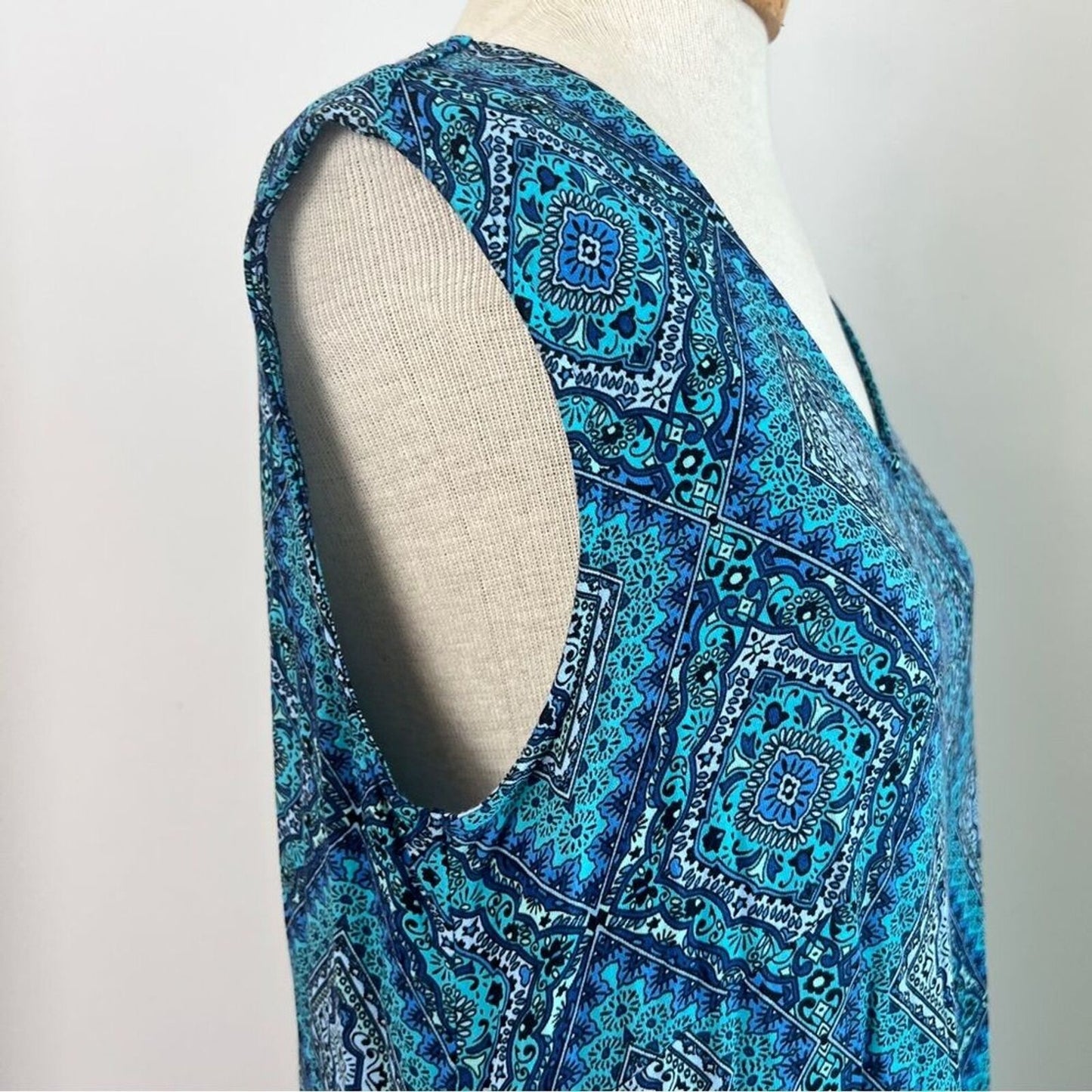 Joan Rivers Blue Sleeveless Alhambra Print V Neck Maxi Dress Sz SP (552)