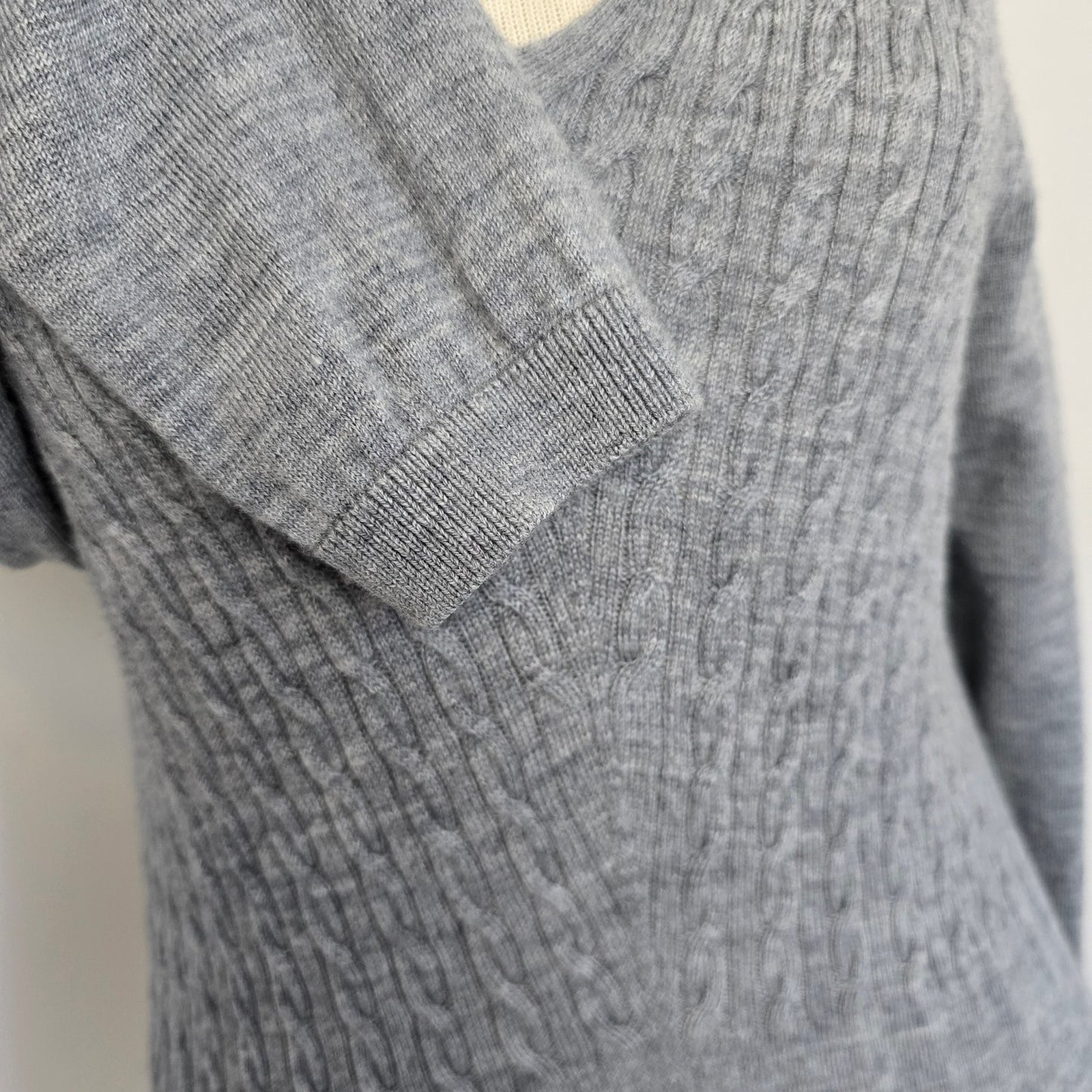 Lands' End Women's Gray V-Neck Long Sleeve Midi Sweater Dress Sz M (643)