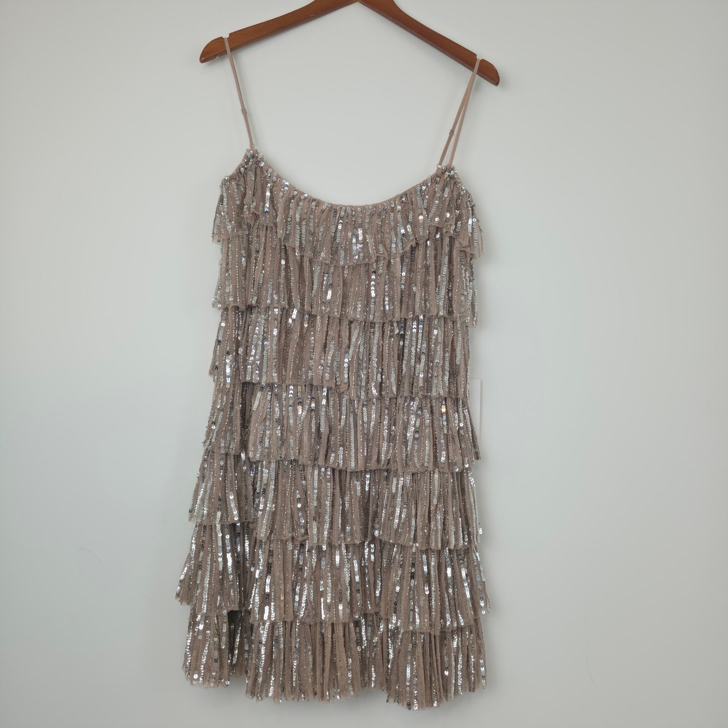 Mac Duggal Beaded Strap Sequin Ruffle Mini Dress in Nude Silver Sz 6 NWT