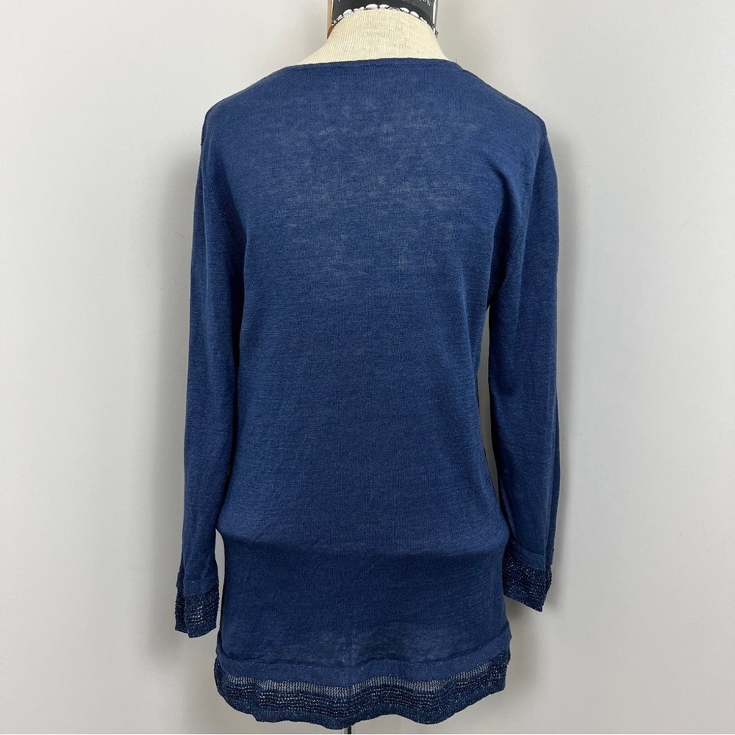 ALBERTOBINI Blue Linen Long Sleeve V Neck Top (165)