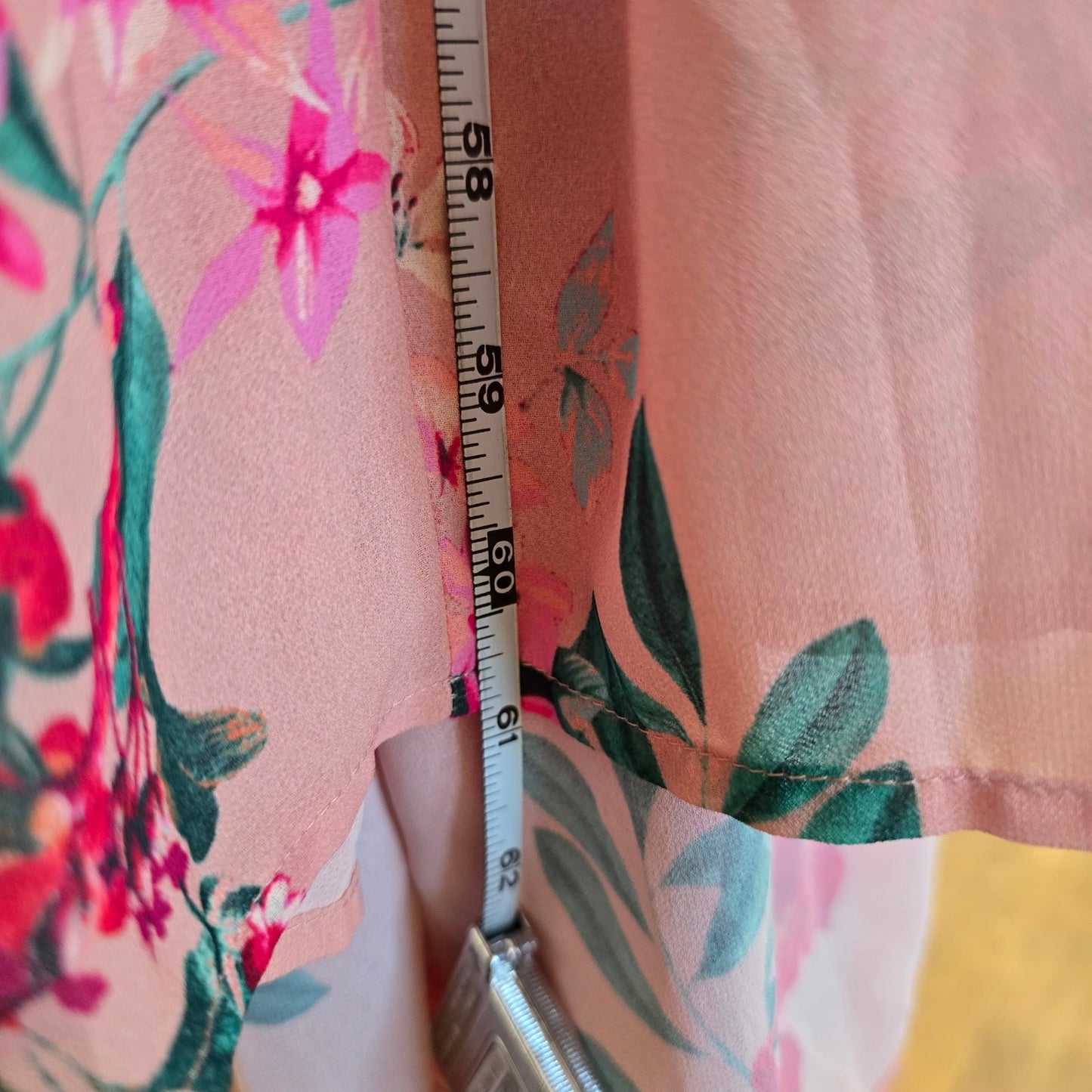 VICI Pink Floral Print Long Sleeve Ruffle & backless Maxi Dress Sz Medium