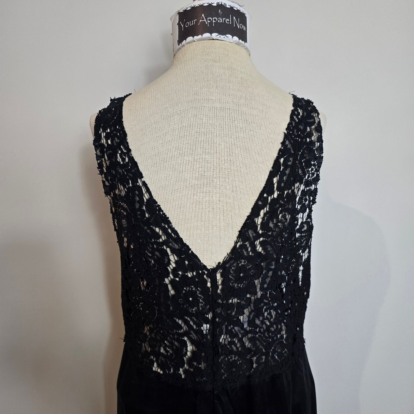 Reformation Black Silk Evening Sleeveless V neck Lace Top Maxi Gown Sz 10 (795)