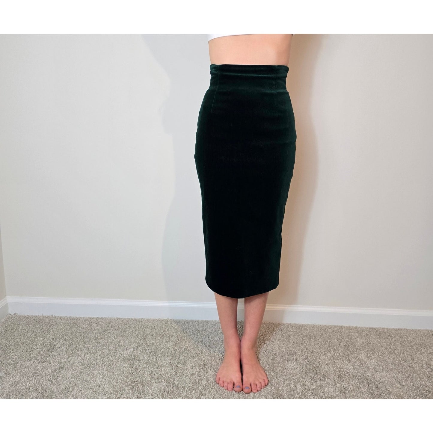 Laurel Vintage Green Velvet Pencil Skirt – High Rise, Lined, Size 34