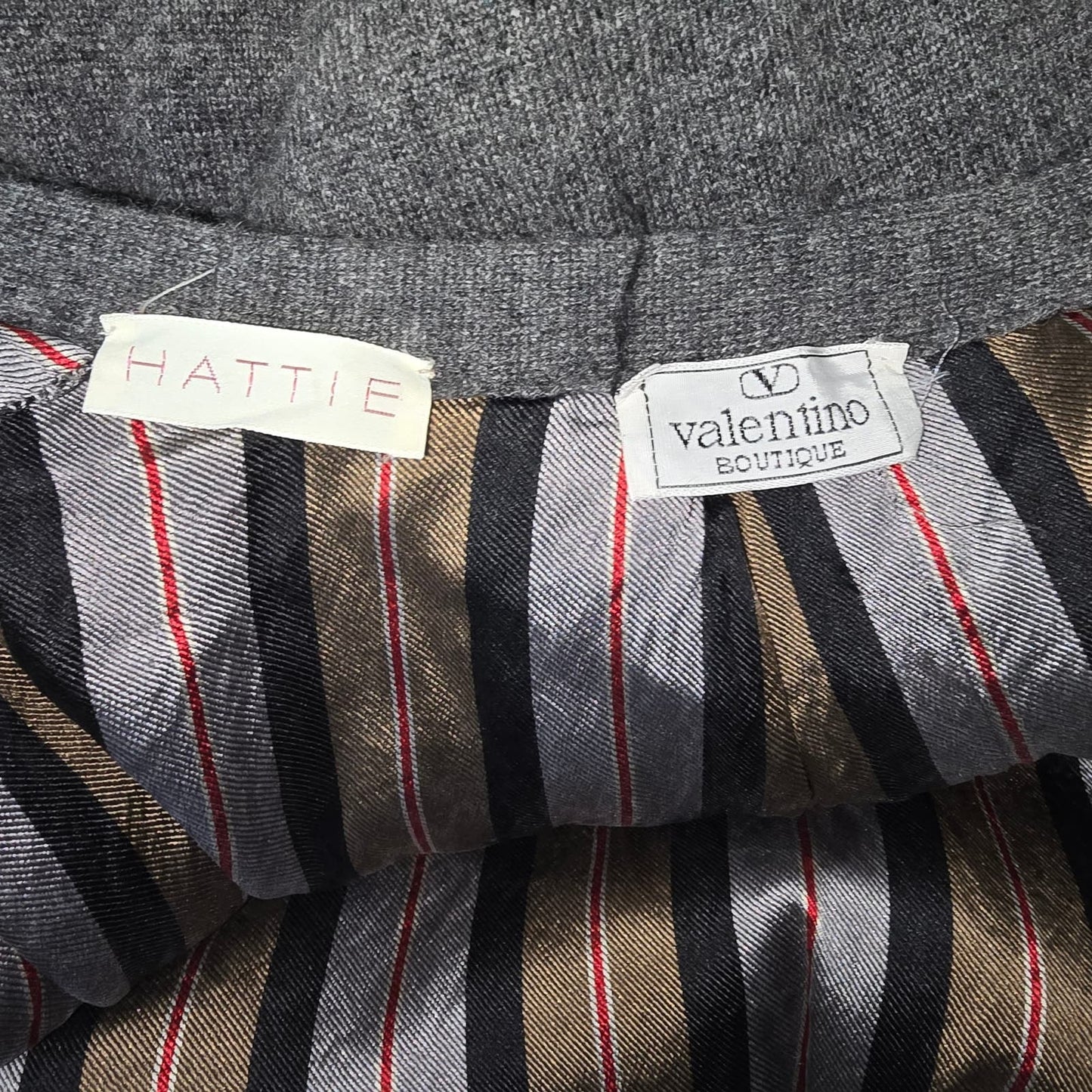 Valentino Boutique Vintage Gray Open Cardigan Side Pockets Silk Cashmere Sweater