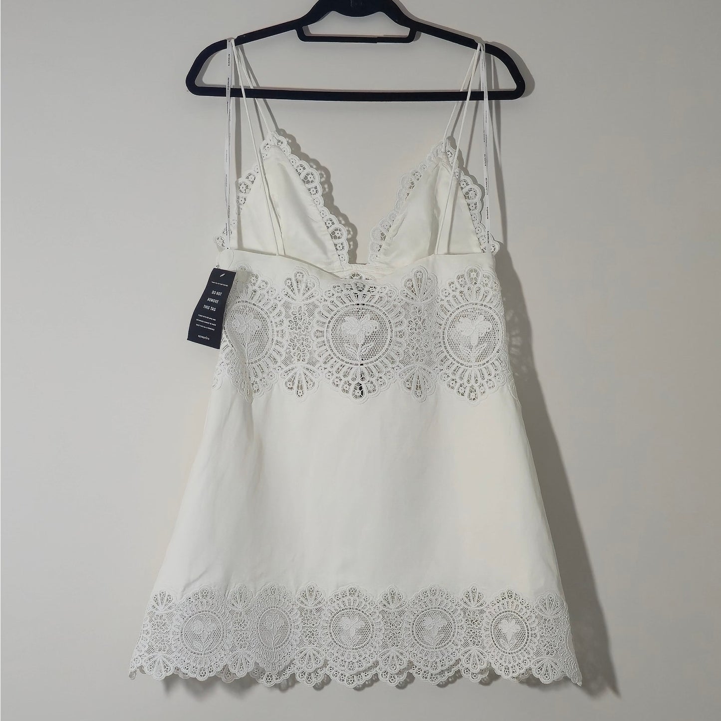 Retrofête Ivory Karlie Open Lace Paneling and scalloped Hem Mini Dress Sz Medium