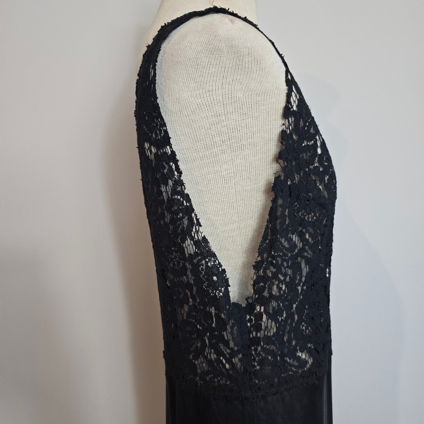 Reformation Black Silk Evening Sleeveless V neck Lace Top Maxi Gown Sz 10 (795)