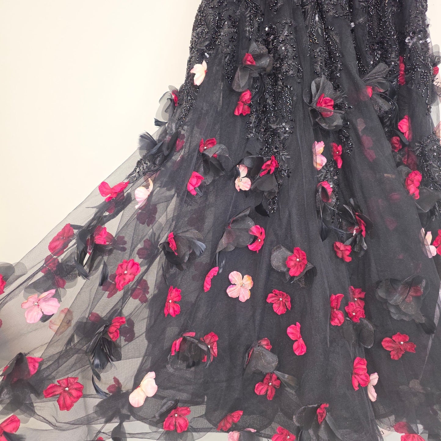 Mac Duggal Sleeveless Sequin Floral Appliqué Midi Dress Sz 10 NWT