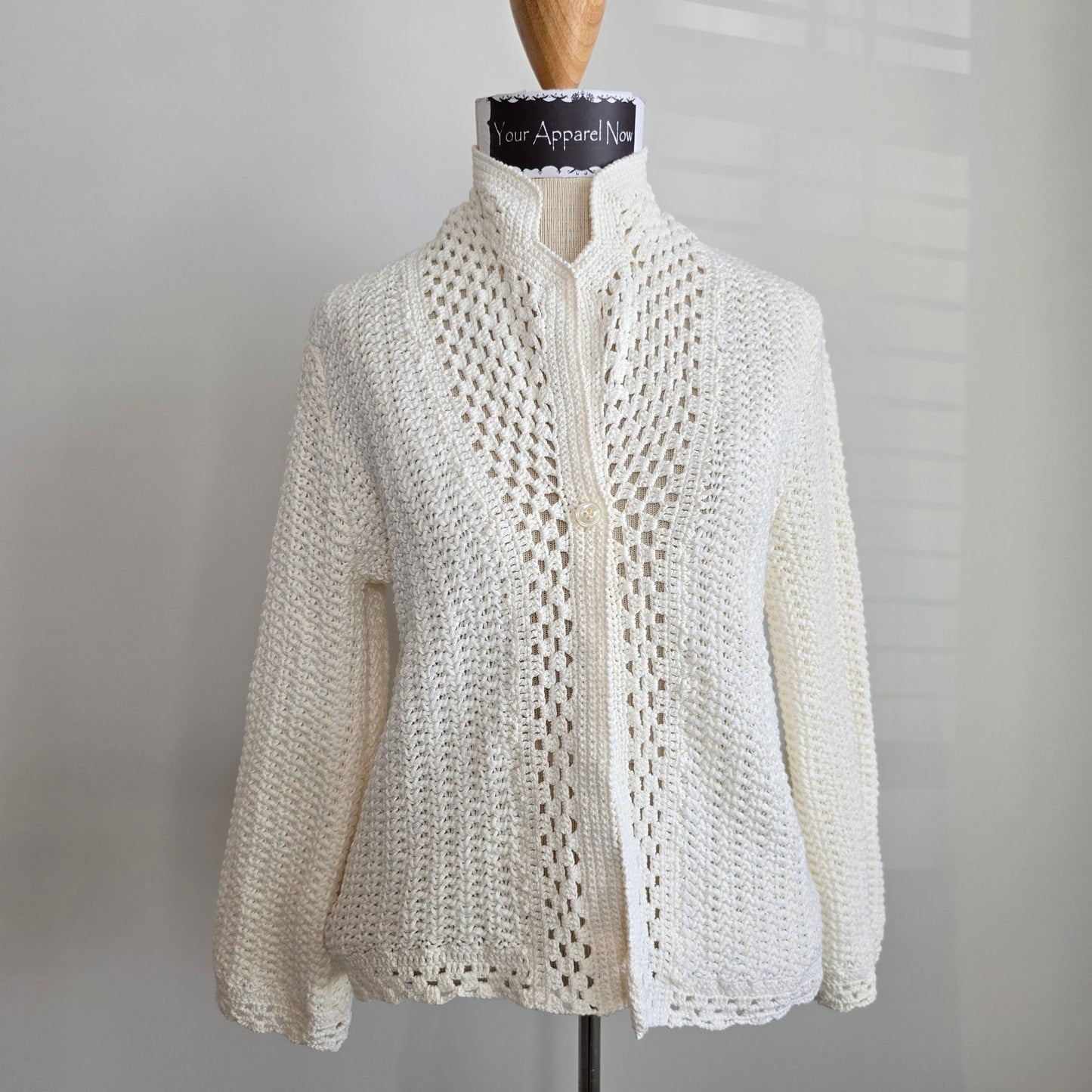 Ann Taylor Ivory Lace Crochet Sweater Cardigan Sz MP (710)