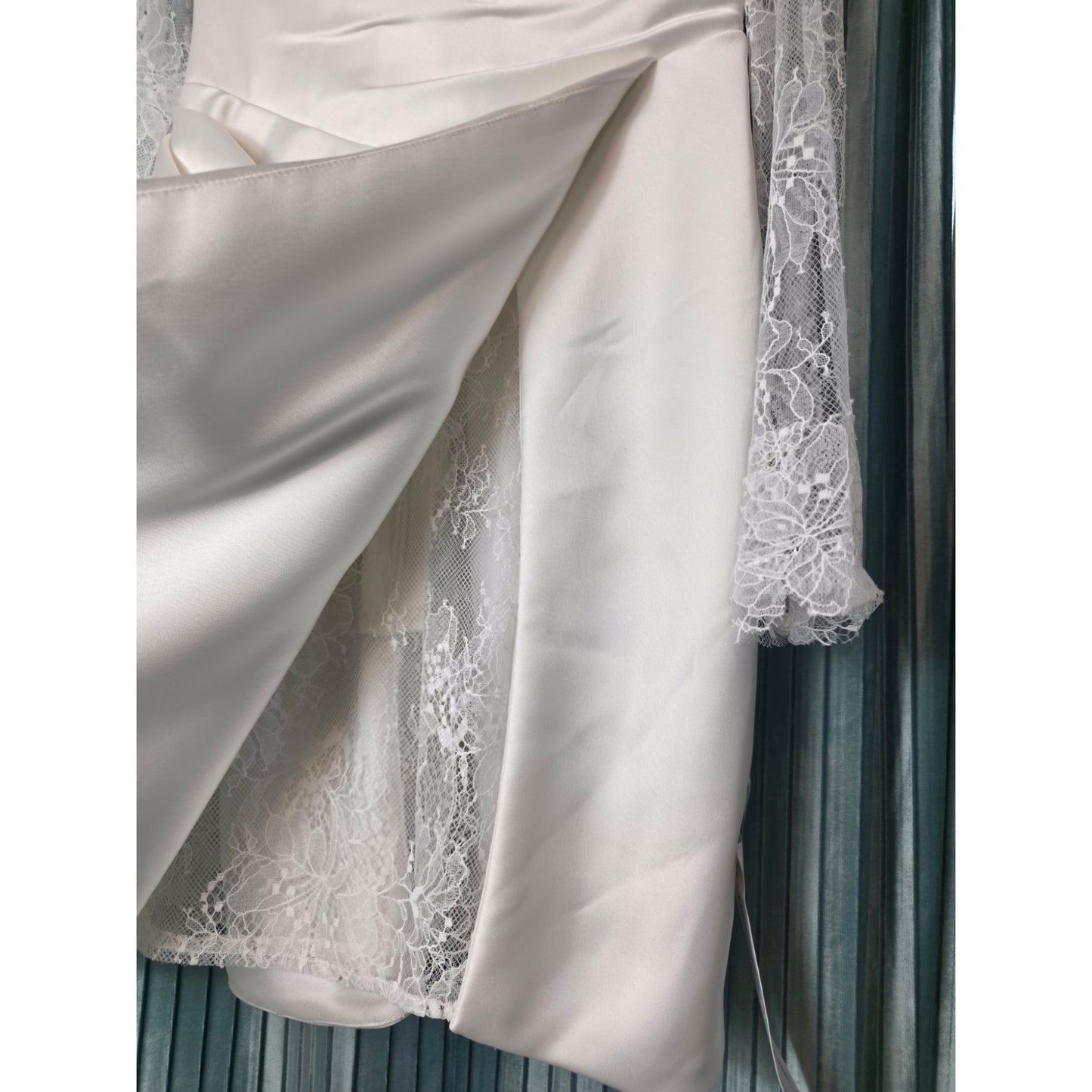 Watters Ivory Harlow Off-The-Shoulder Satin & Lace Mini Dress sz 0 NWT