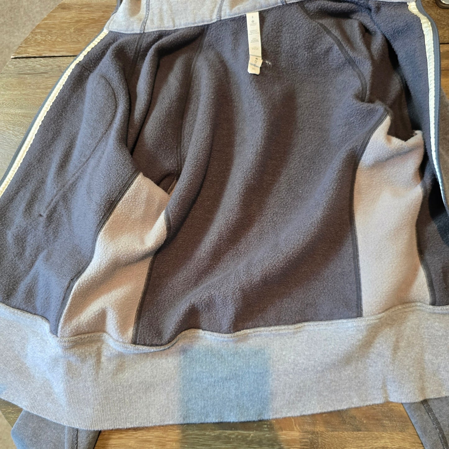 Lululemon Women's Scuba Heathered Gray Zip Cut Hoodie Sz 8 (772)