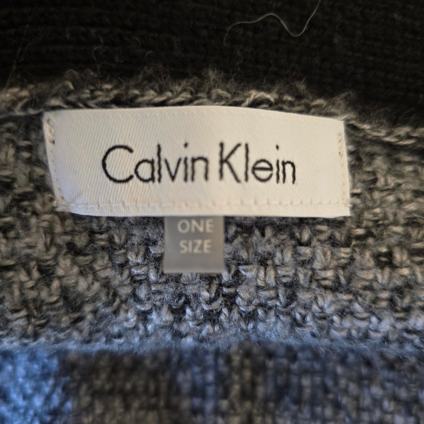 Calvin Klein Gray Black Open Knit Front Pockets Shawl Sz OneSize (775)