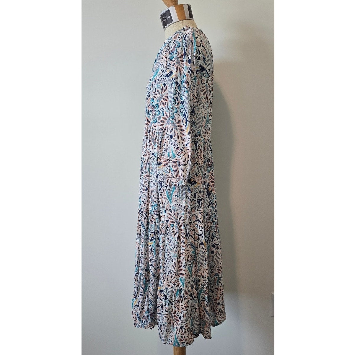Lucky Brand Paisley Print White Teal  V-Neck Lined Midi Dress Sz Small (0969)