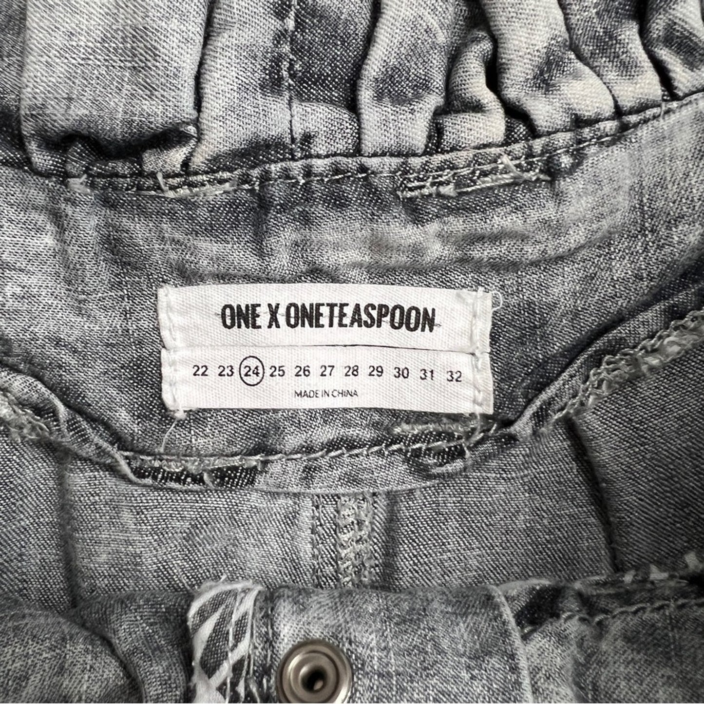 ONE X ONETEASPOON Black White Wash Wide Leg Crop Size 24 (316)